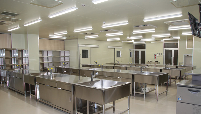 重庆学校厨房的建筑空间模式及特殊性有哪些？